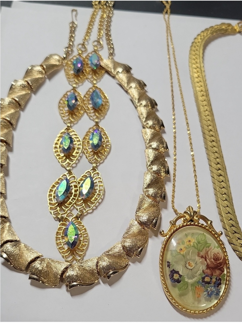 Vintage Gold-Tone Floral Pendant Necklace with Iridescent Accent Necklaces lot